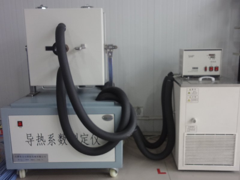 雙(shuāng)平板導熱係數測定儀