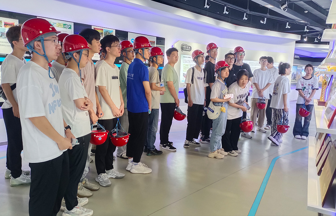 走進企業（yè），走向未來 ——河南理工大學機械學院能動係參觀天豐（fēng）