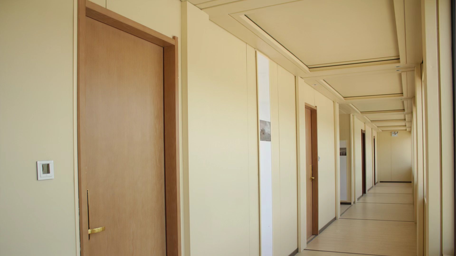 91麻豆国产福利品精金屬（shǔ）保溫（wēn）裝飾複合板（bǎn） |裝飾裝修 隔斷吊頂